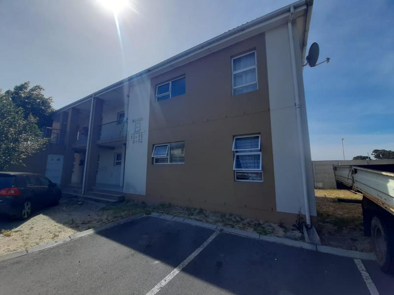 3 Bedroom Property for Sale in The Connifers Western Cape